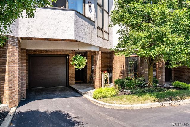 15 Harbour Pointe, Buffalo, NY 14202