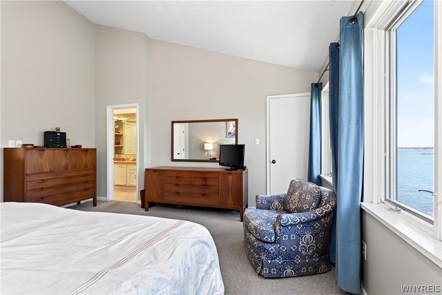 15 Harbour Pointe, Buffalo, NY 14202