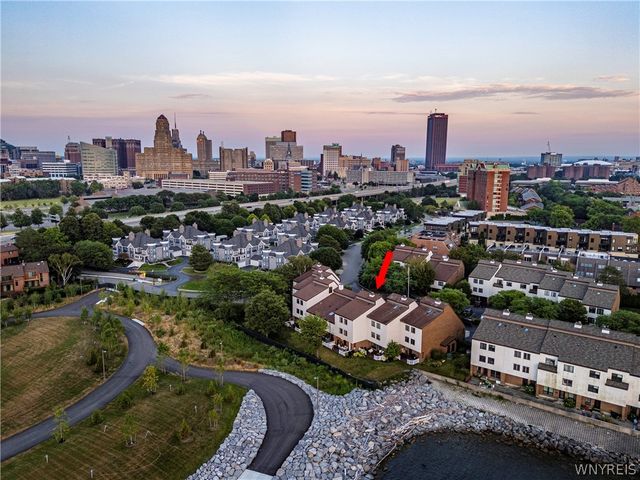 15 Harbour Pointe, Buffalo, NY 14202