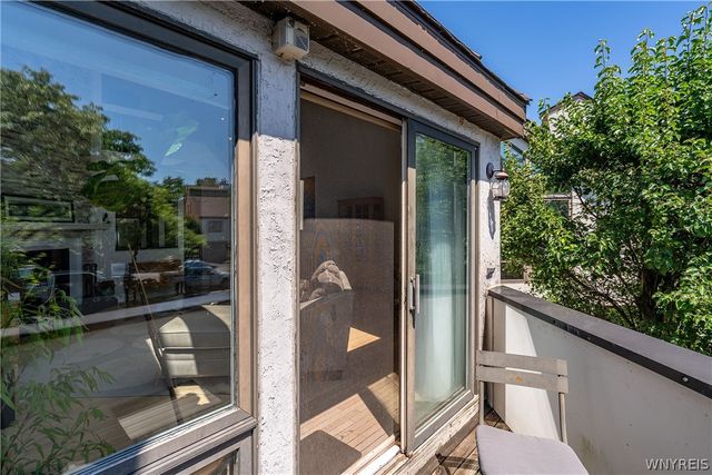 15 Harbour Pointe, Buffalo, NY 14202