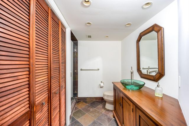 625 NW North River Drive 303, Stuart, FL 34994