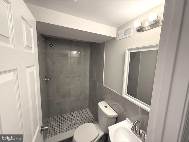1906 PLYMOUTH ST, Philadelphia, PA 19138