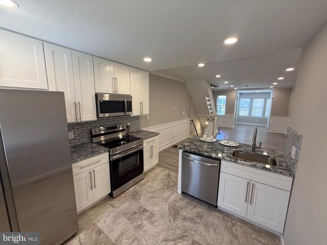1906 PLYMOUTH ST, Philadelphia, PA 19138