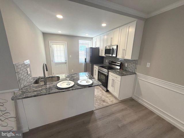 1906 PLYMOUTH ST, Philadelphia, PA 19138