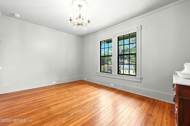 700 WALNUT Street, Green Cove Springs, FL 32043