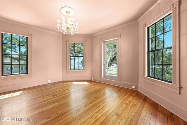 700 WALNUT Street, Green Cove Springs, FL 32043