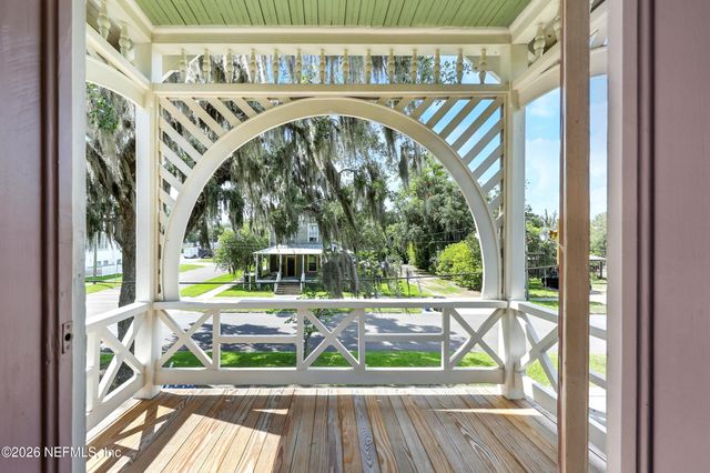 700 WALNUT Street, Green Cove Springs, FL 32043