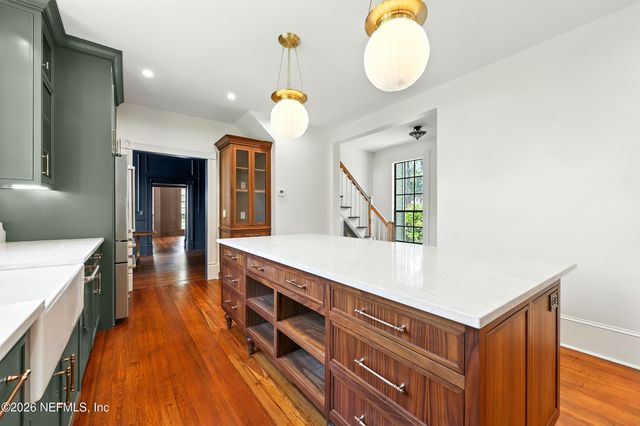 700 WALNUT Street, Green Cove Springs, FL 32043