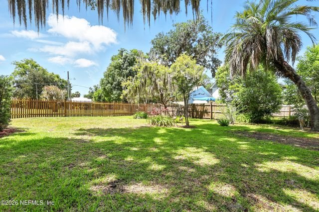 700 WALNUT Street, Green Cove Springs, FL 32043