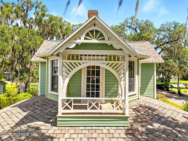 700 WALNUT Street, Green Cove Springs, FL 32043