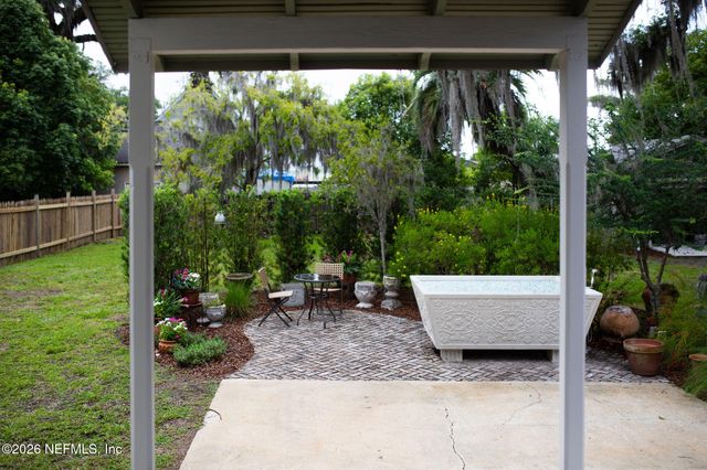 700 WALNUT Street, Green Cove Springs, FL 32043