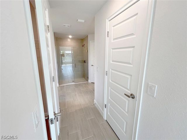 410 SE 1st TER, Cape Coral, FL 33990