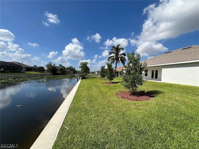 410 SE 1st TER, Cape Coral, FL 33990