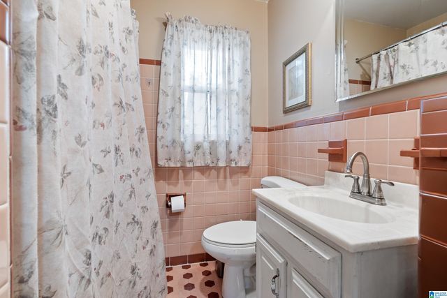 321 GLYNN DRIVE, Birmingham, AL 35215