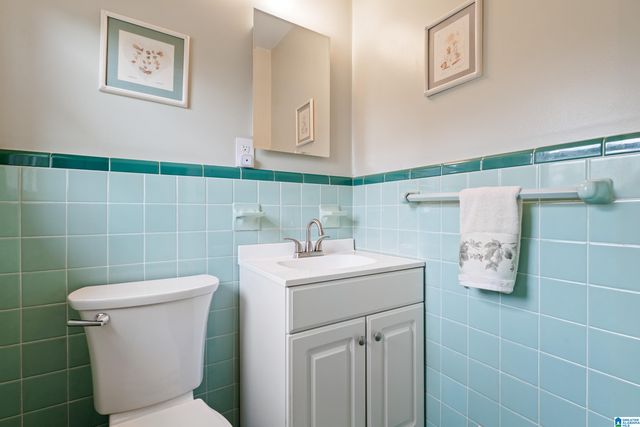 321 GLYNN DRIVE, Birmingham, AL 35215