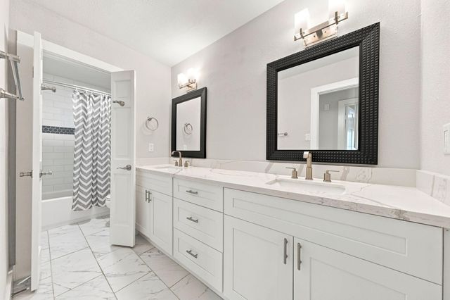 8849 Larston Street, Spring Valley Village, TX 77055