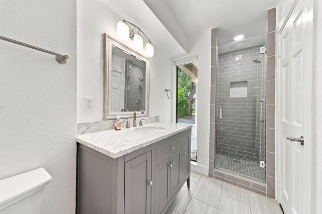 8849 Larston Street, Spring Valley Village, TX 77055
