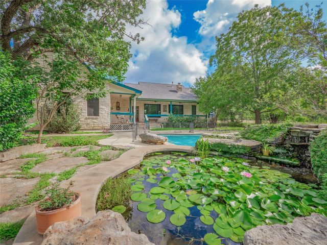 13511 Carpenter LN, Manchaca, TX 78652