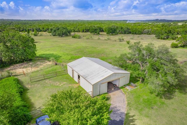 13511 Carpenter LN, Manchaca, TX 78652