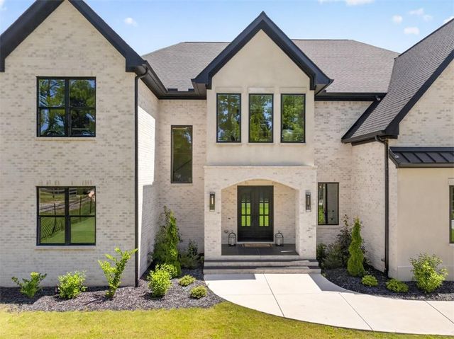 1255 Em Croy Road, Buford, GA 30518