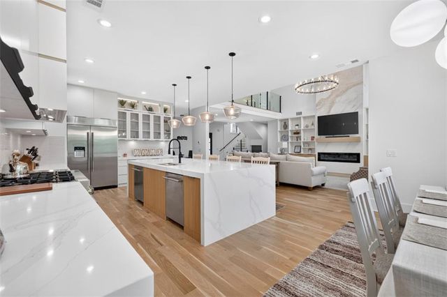 1255 Em Croy Road, Buford, GA 30518