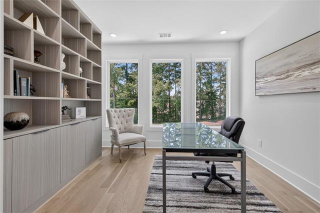 1255 Em Croy Road, Buford, GA 30518