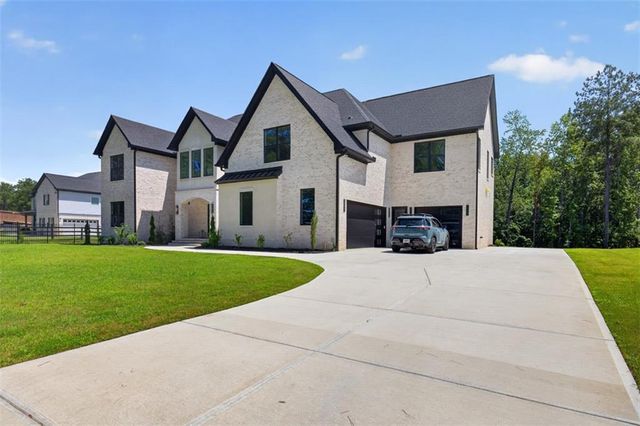1255 Em Croy Road, Buford, GA 30518
