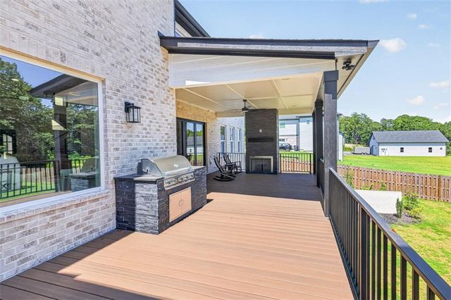 1255 Em Croy Road, Buford, GA 30518
