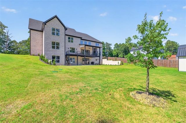 1255 Em Croy Road, Buford, GA 30518