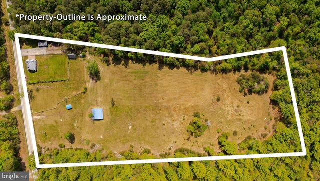 7779 BUMPY OAK RD, La Plata, MD 20646