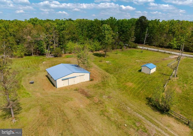 7779 BUMPY OAK RD, La Plata, MD 20646