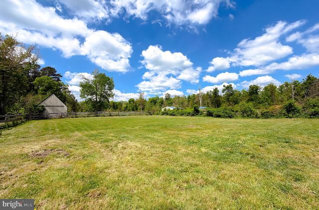 7779 BUMPY OAK RD, La Plata, MD 20646
