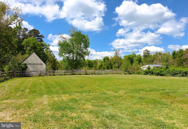 7779 BUMPY OAK RD, La Plata, MD 20646