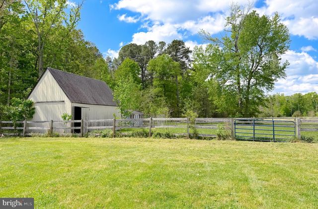 7779 BUMPY OAK RD, La Plata, MD 20646