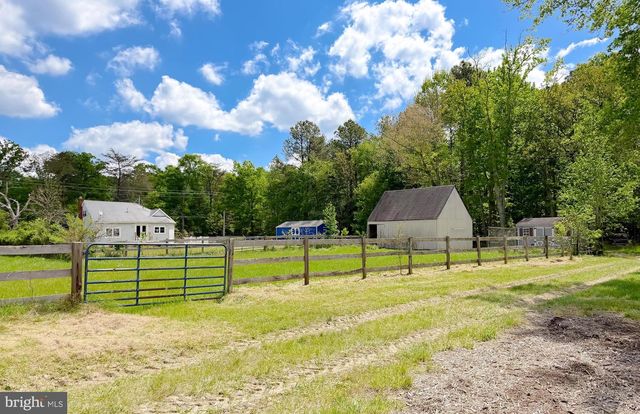 7779 BUMPY OAK RD, La Plata, MD 20646