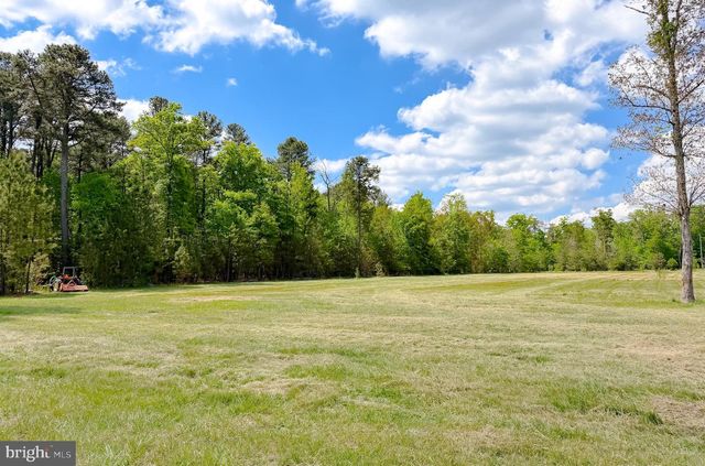 7779 BUMPY OAK RD, La Plata, MD 20646