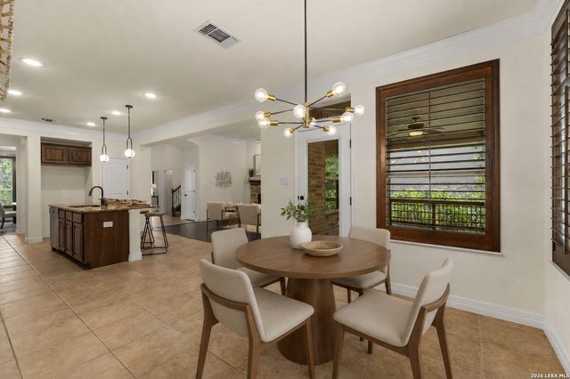 3519 CREST NOCHE DR, San Antonio, TX 78261