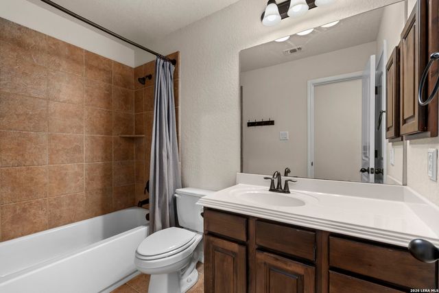 3519 CREST NOCHE DR, San Antonio, TX 78261
