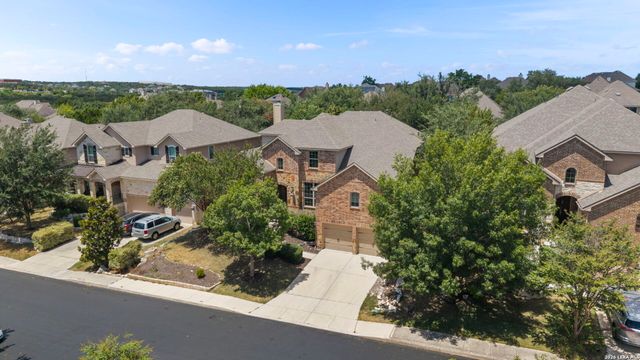 3519 CREST NOCHE DR, San Antonio, TX 78261