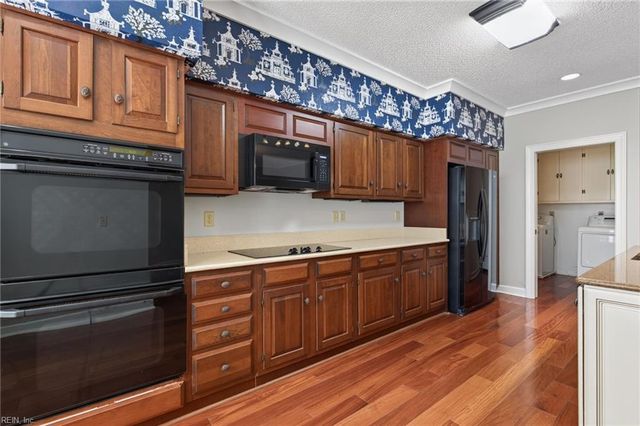 1076 Collection Creek WAY, Virginia Beach, VA 23454