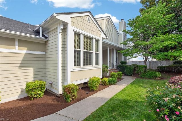 1076 Collection Creek WAY, Virginia Beach, VA 23454