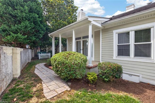 1076 Collection Creek WAY, Virginia Beach, VA 23454