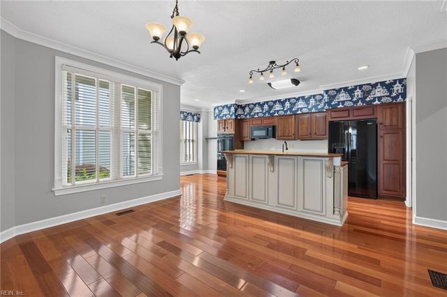 1076 Collection Creek WAY, Virginia Beach, VA 23454
