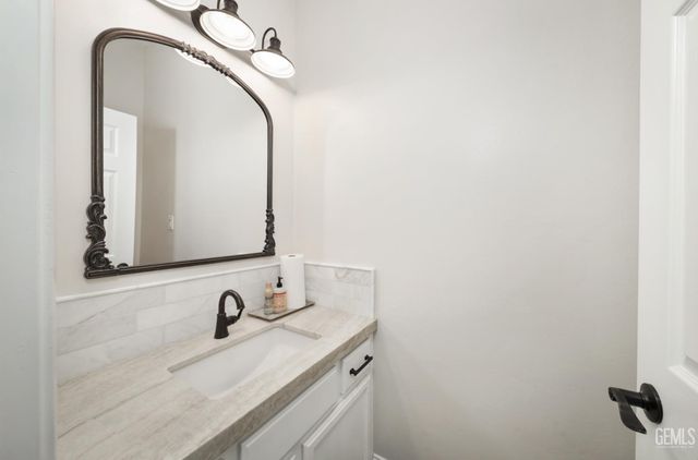 15344 Joseph Phelps Avenue, Bakersfield, CA 93314