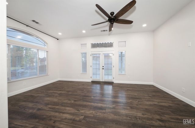 15344 Joseph Phelps Avenue, Bakersfield, CA 93314