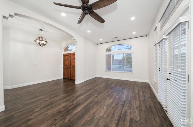 15344 Joseph Phelps Avenue, Bakersfield, CA 93314