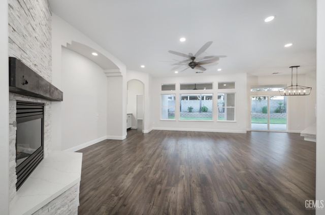 15344 Joseph Phelps Avenue, Bakersfield, CA 93314