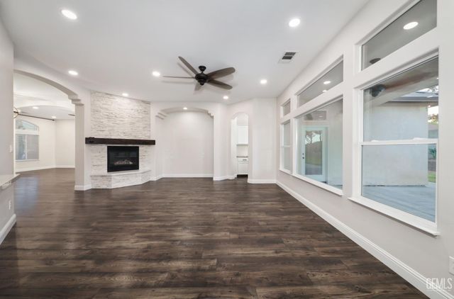 15344 Joseph Phelps Avenue, Bakersfield, CA 93314