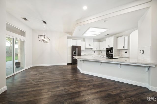 15344 Joseph Phelps Avenue, Bakersfield, CA 93314