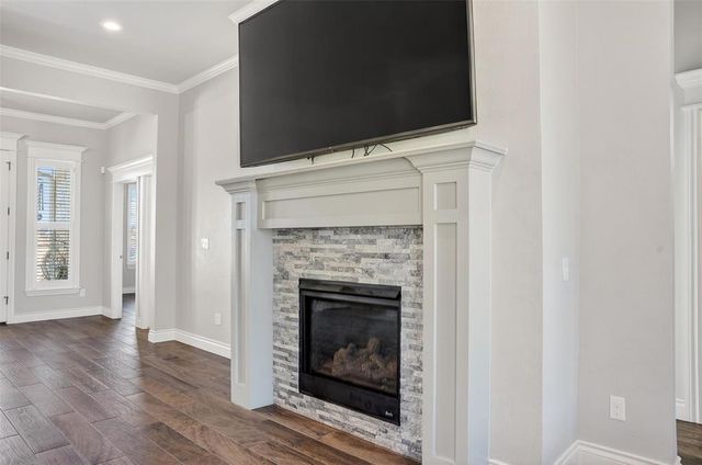 4805 Hambletonian Lane, Mustang, OK 73064